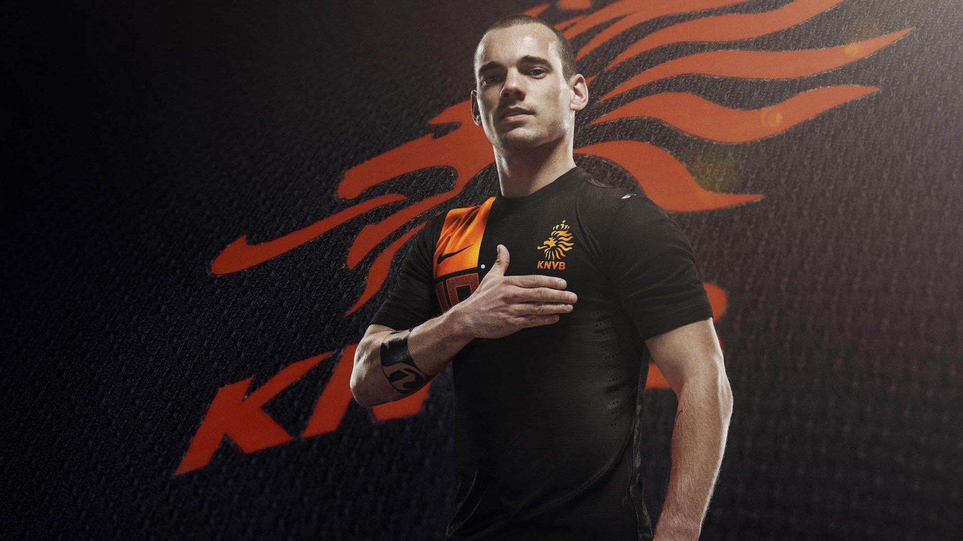 纽卡斯尔联队面临财政抉择,伊萨克1.2亿欧元身价背后的PSR博弈与未来计划